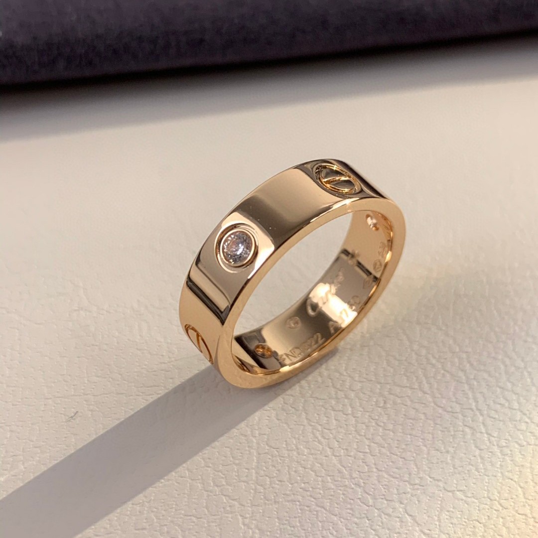 Cartier 3 Diamonds Love Ring