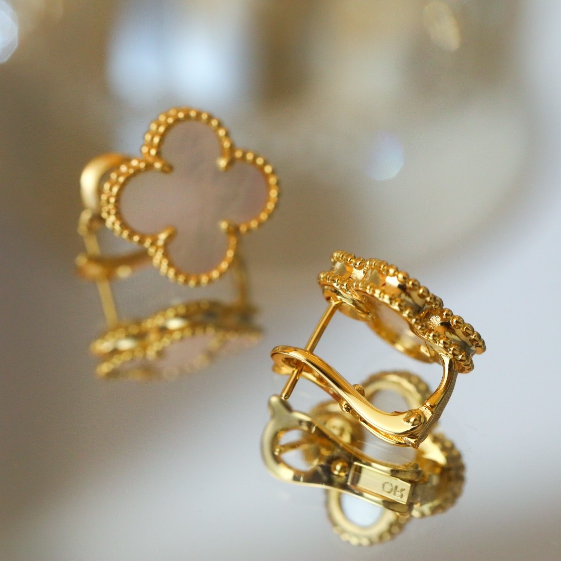 Van Cleef & Arpels Vintage Alhambra Earrings Yellow Gold, Mother