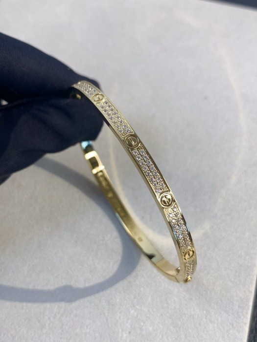 Cartier Love Bracelet Small Model Diamond Paved