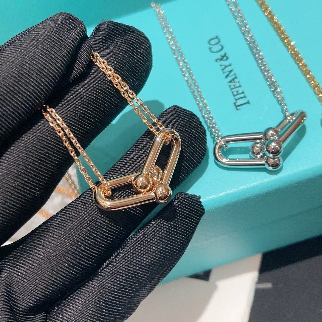 Tiffany HardWear Double Link Pendant in Gold-plated